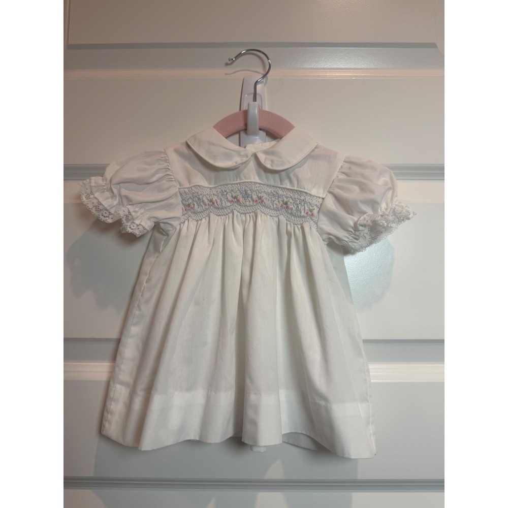 Polly Flinders Vintage 70s Hand Smocked White Floral Dress Infant 6-9M Lace